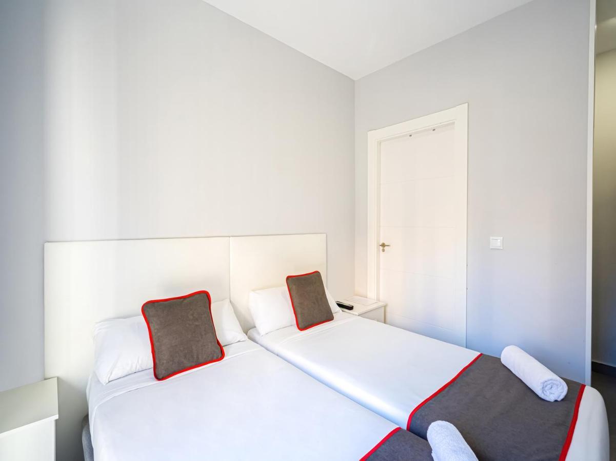 Hostal Jireh Alicante Ngoại thất bức ảnh